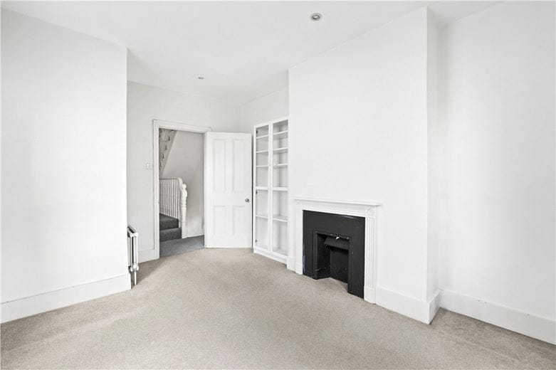 4 bedroom house, Donne Place, Chelsea SW3 - Let Agreed