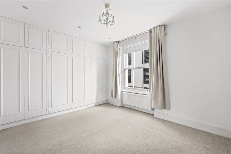 4 bedroom house, Donne Place, Chelsea SW3 - Let Agreed