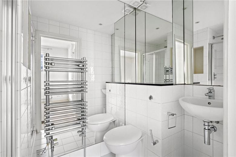 4 bedroom house, Donne Place, Chelsea SW3 - Let Agreed