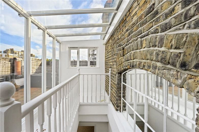 4 bedroom house, Donne Place, Chelsea SW3 - Let Agreed