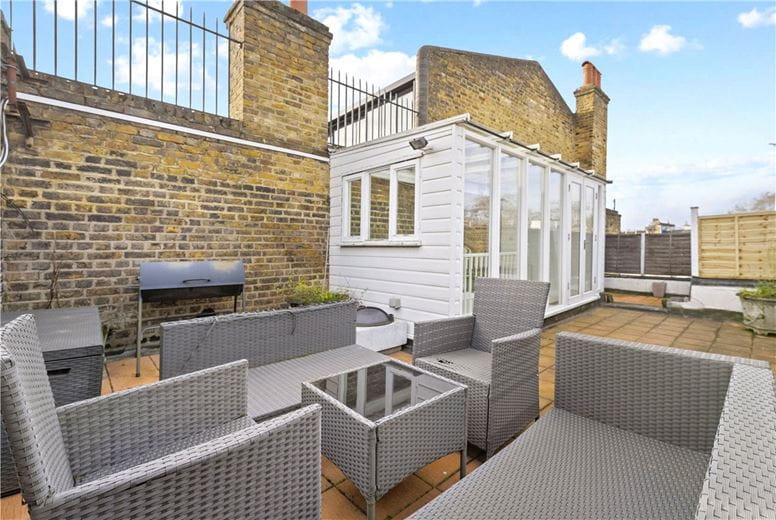 4 bedroom house, Donne Place, Chelsea SW3 - Let Agreed