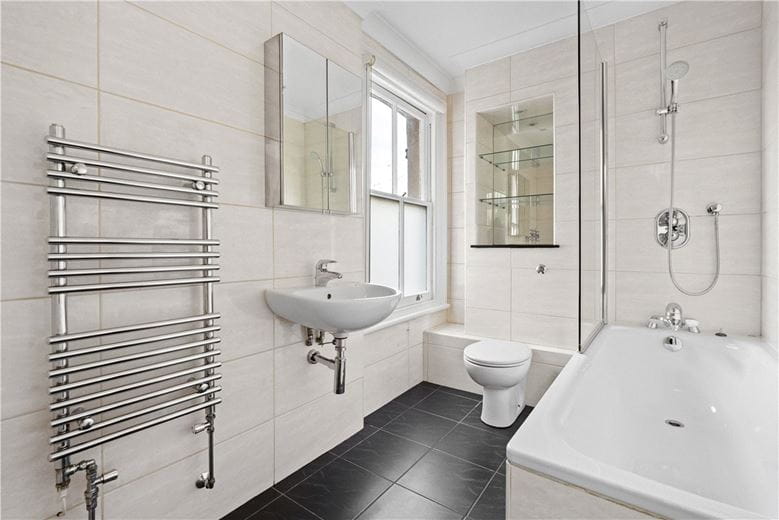 4 bedroom house, Donne Place, Chelsea SW3 - Let Agreed