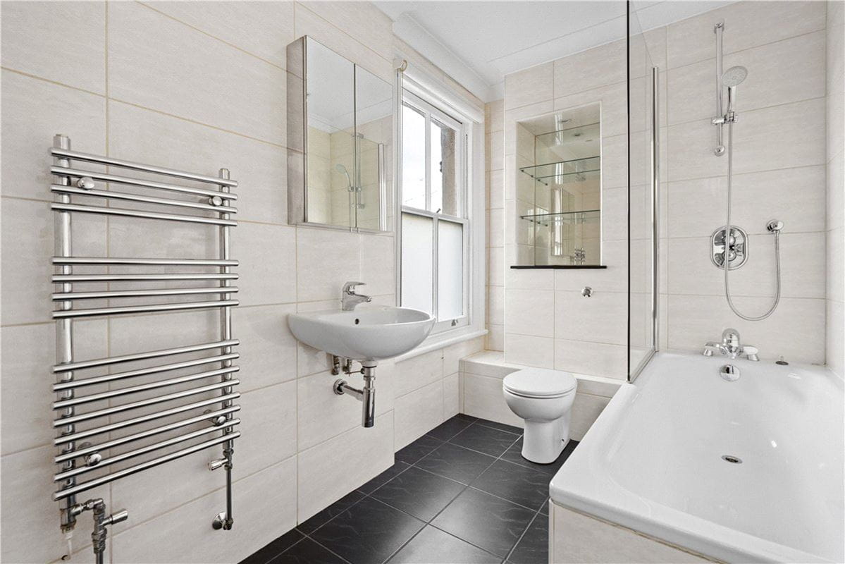 4 bedroom house, Donne Place, Chelsea SW3 - Let Agreed