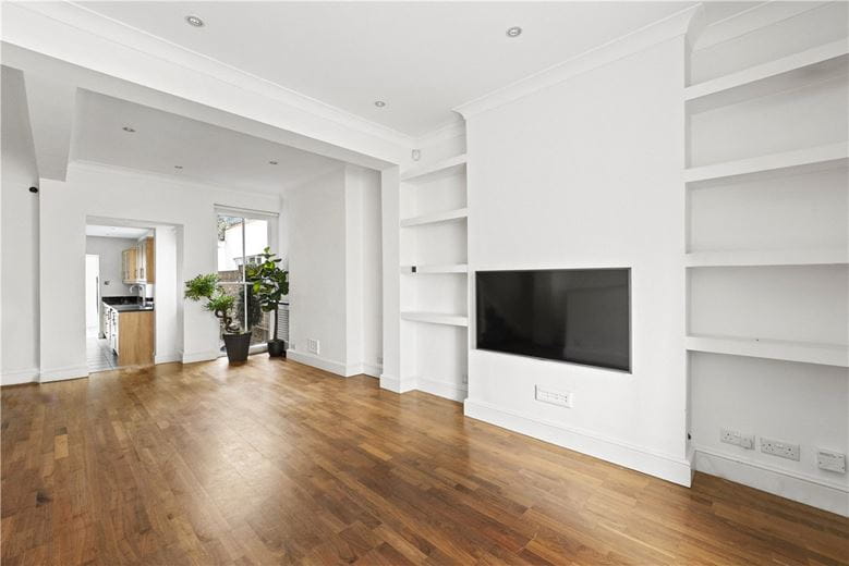 4 bedroom house, Donne Place, Chelsea SW3 - Let Agreed