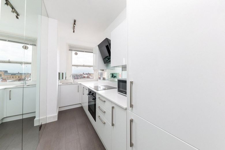 1 bedroom flat, Park Mansions, Knightsbridge SW1X - Available