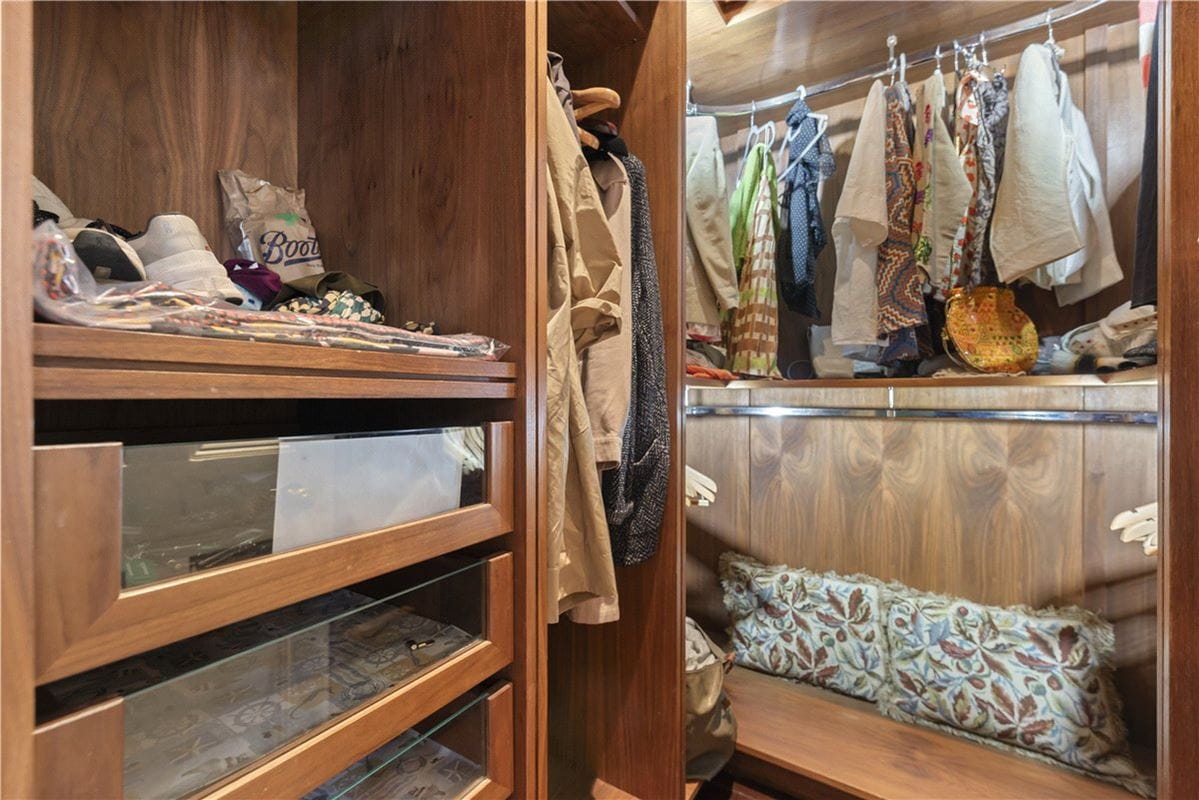 4 bedroom maisonette, Elvaston Place, South Kensington SW7 - Available