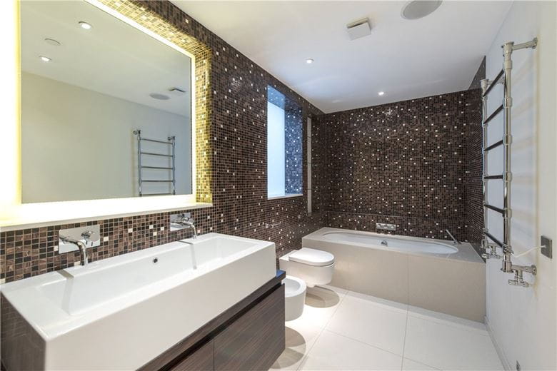 3 bedroom house, Wilton Row, Knightsbridge SW1X - Available