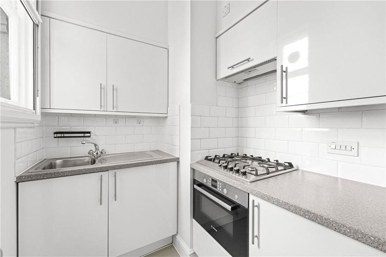  bedroom , Egerton Gardens Mews, London SW3 - Available
