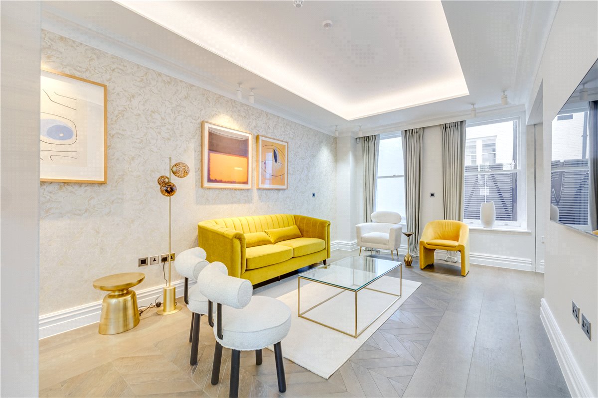 4 bedroom house, Queens Gate Mews, London SW7 - Available