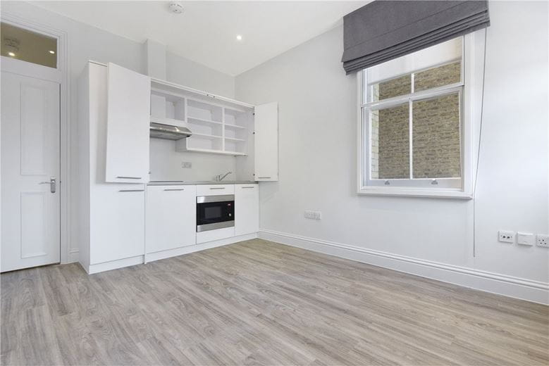  bedroom flat, Egerton Gardens Mews, Knightsbridge SW3 - Available