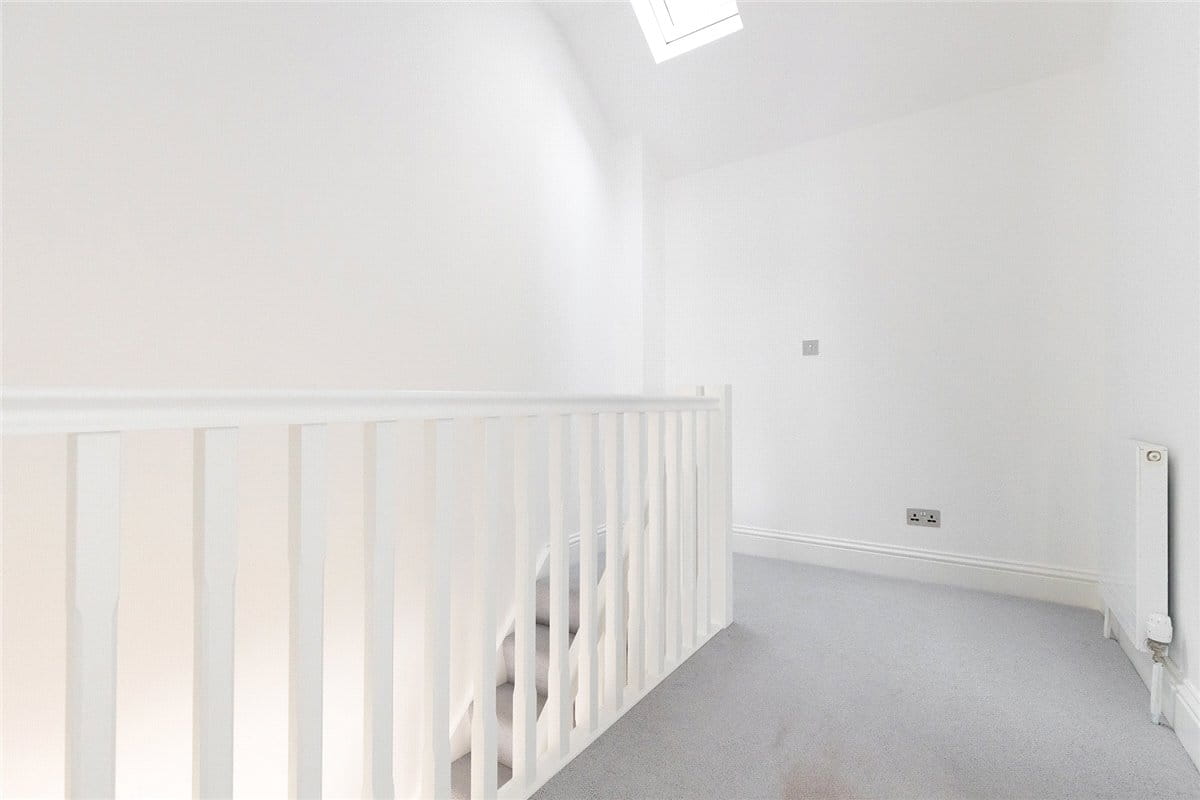 2 bedroom house, Egerton Gardens Mews, Knightsbridge SW3 - Available