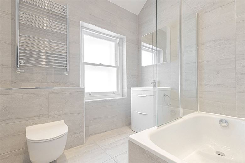 2 bedroom house, Egerton Gardens Mews, Knightsbridge SW3 - Available