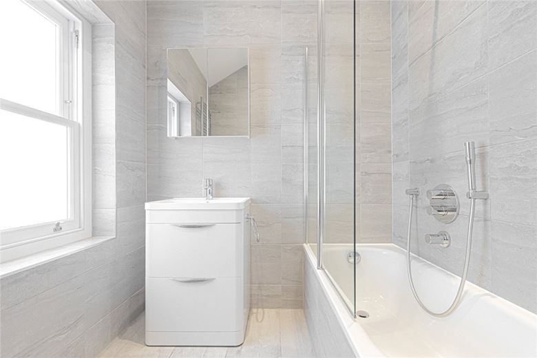 2 bedroom house, Egerton Gardens Mews, Knightsbridge SW3 - Available