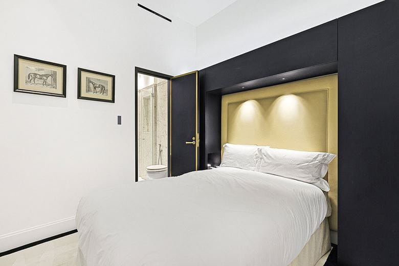 3 bedroom flat, Pont Street, Knightsbridge SW1X - Available