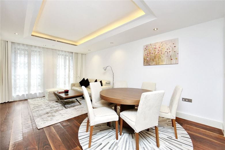 1 bedroom flat, Lancelot Place, Knightsbridge SW7 - Available