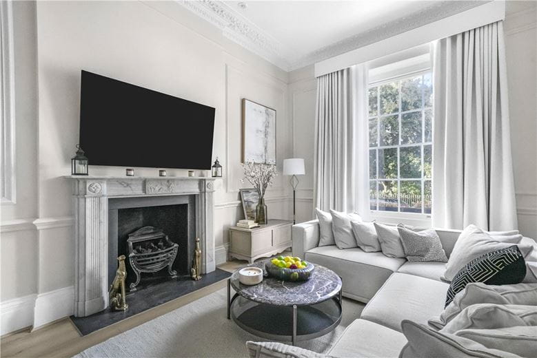 4 bedroom flat, Onslow Square, South Kensington SW7 - Available