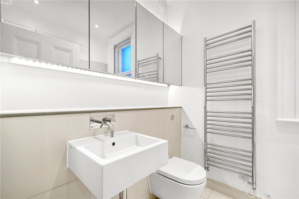 4 bedroom maisonette, Egerton Gardens, Knightsbridge SW3 - Available