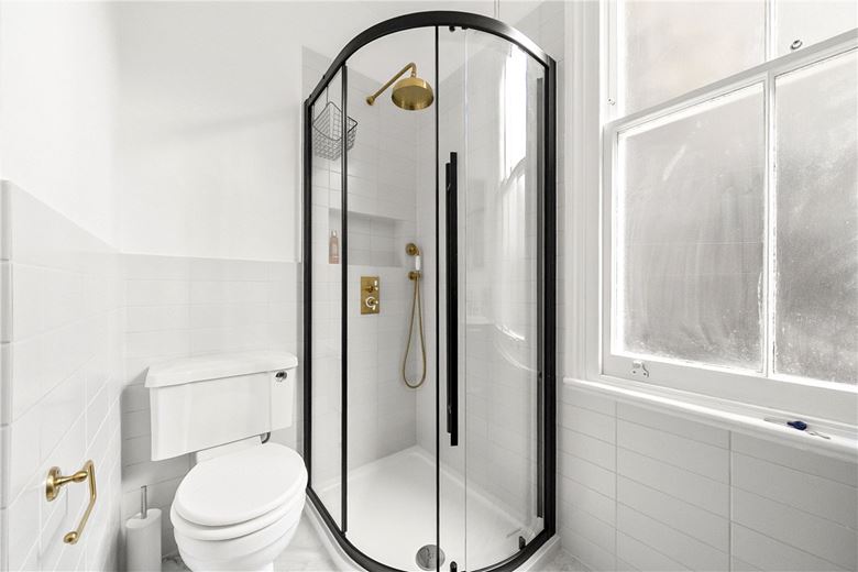 4 bedroom flat, Southwell Gardens, South Kensington SW7 - Available