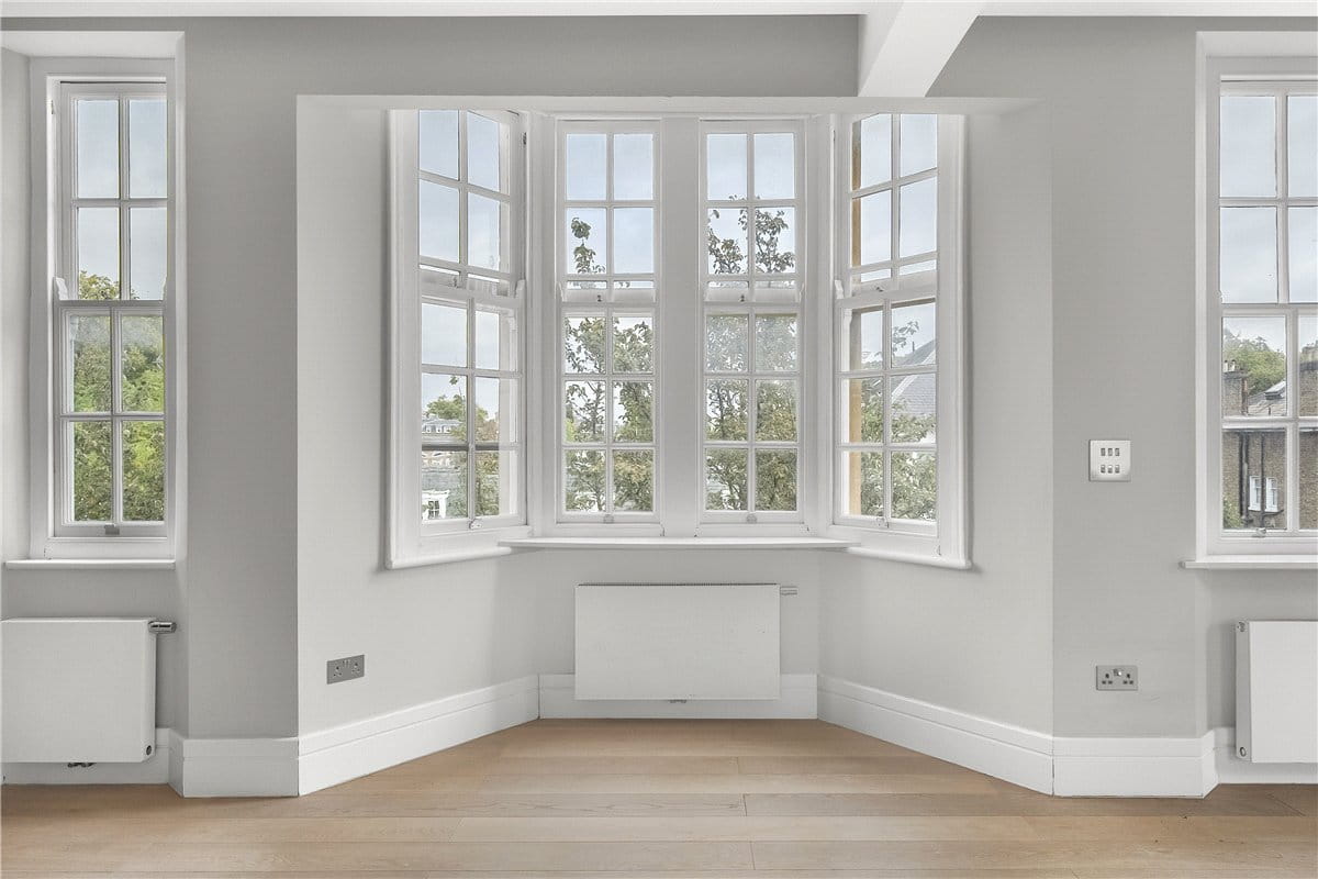 3 bedroom flat, The Little Boltons, Chelsea SW5 - Available