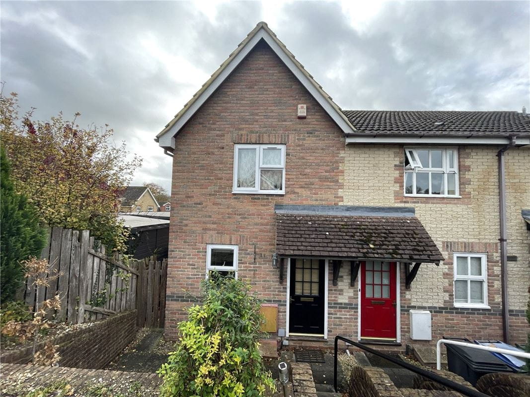 2 bedroom house, College Fields, Marlborough SN8 - Let Agreed