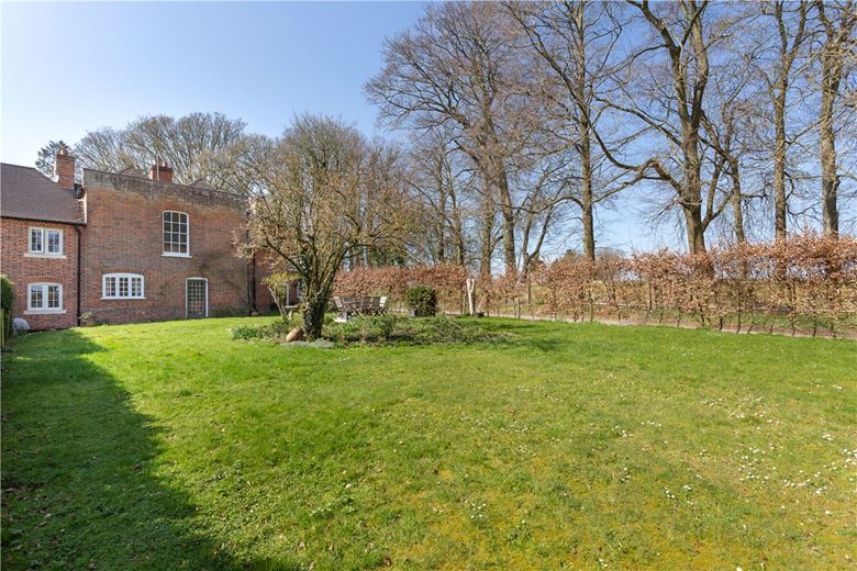 3 bedroom house, Standen Estate, Hungerford RG17 - Let Agreed