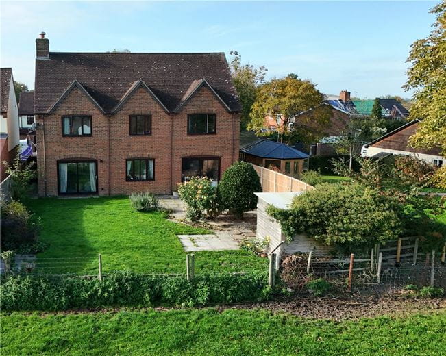 4 bedroom house, All Cannings, Devizes SN10 - Available