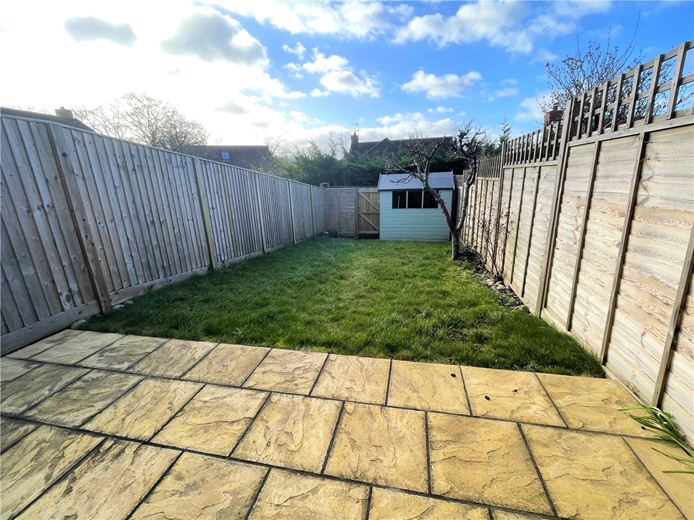 2 bedroom house, Aubrey Close, Marlborough SN8