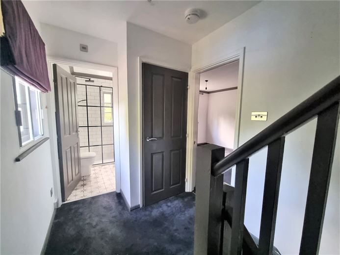 4 bedroom house, Avon Place, River Street SN9 - Let Agreed