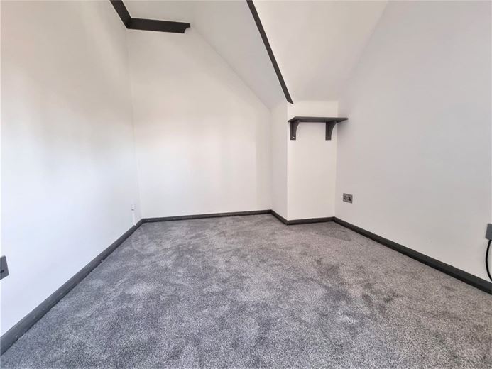 4 bedroom house, Avon Place, River Street SN9 - Let Agreed