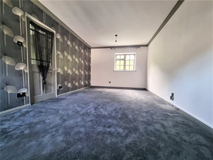 4 bedroom house, Avon Place, River Street SN9 - Let Agreed