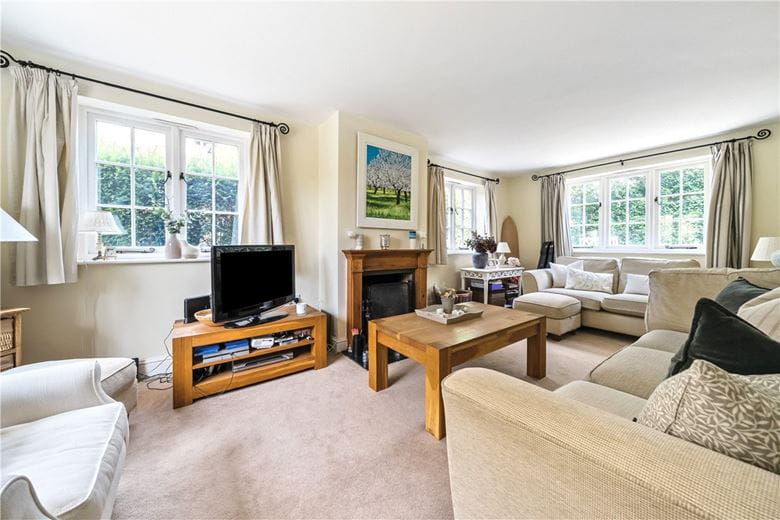 3 bedroom house, East Kennett, Marlborough SN8 - Let Agreed