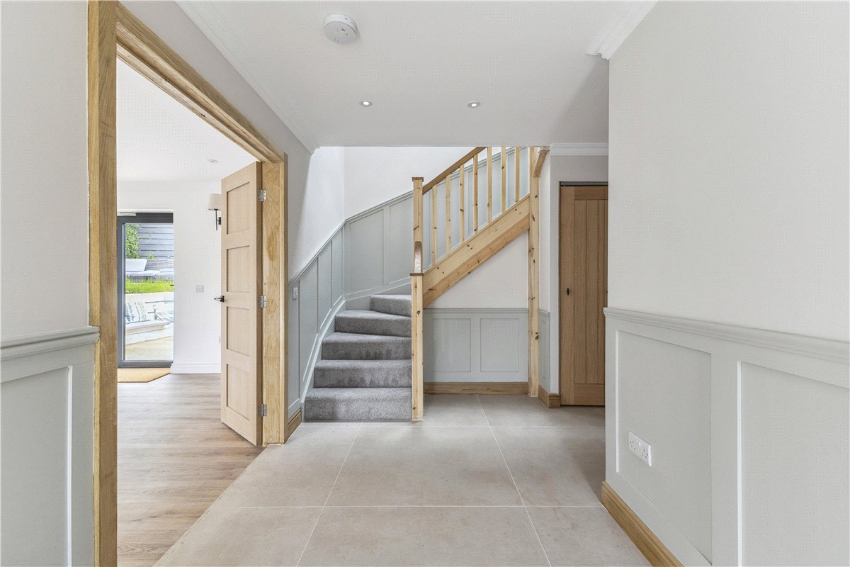 4 bedroom house, High Street, Burbage SN8 - Let Agreed