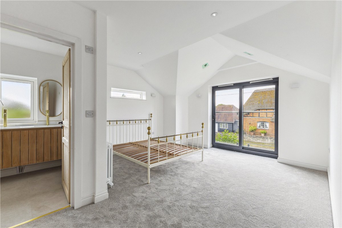 4 bedroom house, High Street, Burbage SN8 - Let Agreed