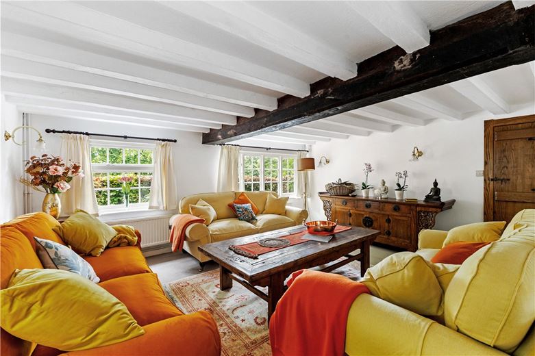 4 bedroom house, East Grafton, Marlborough SN8 - Available