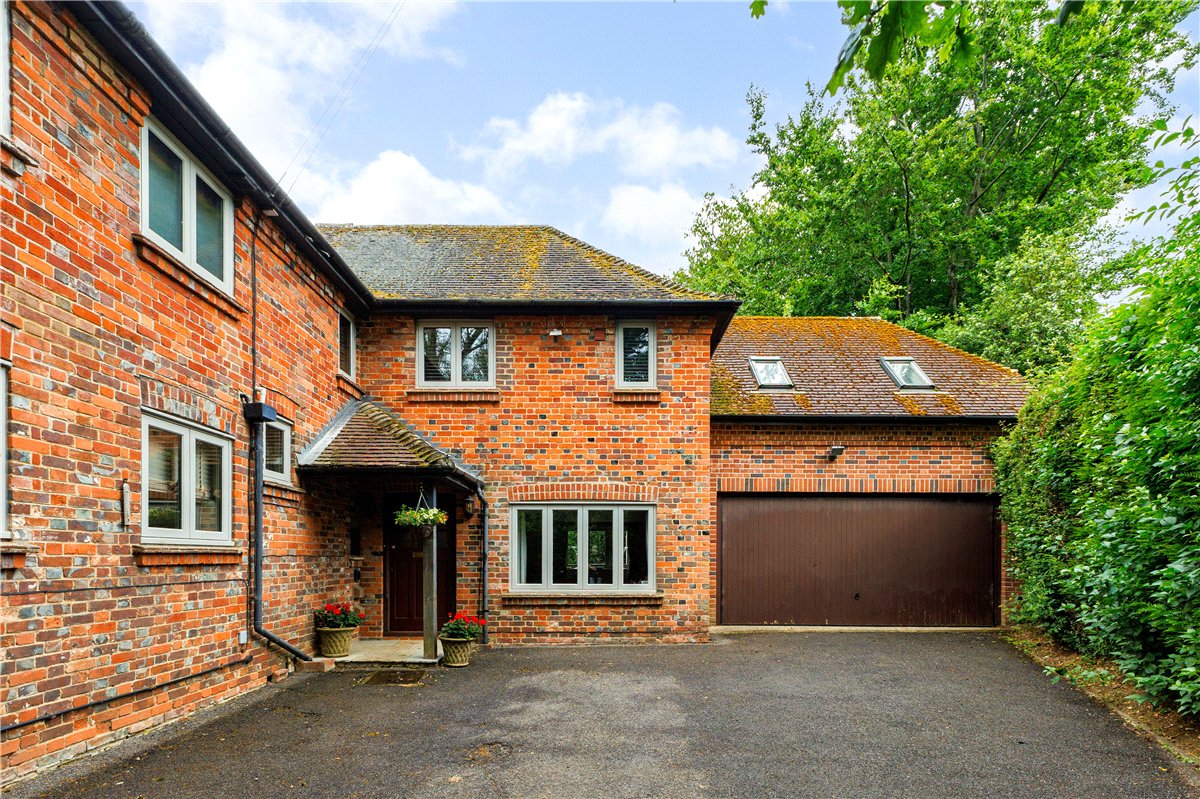 6 bedroom house, Hyde Lane, Marlborough SN8 - Available