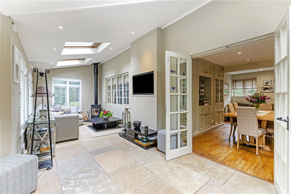 6 bedroom house, Hyde Lane, Marlborough SN8 - Available