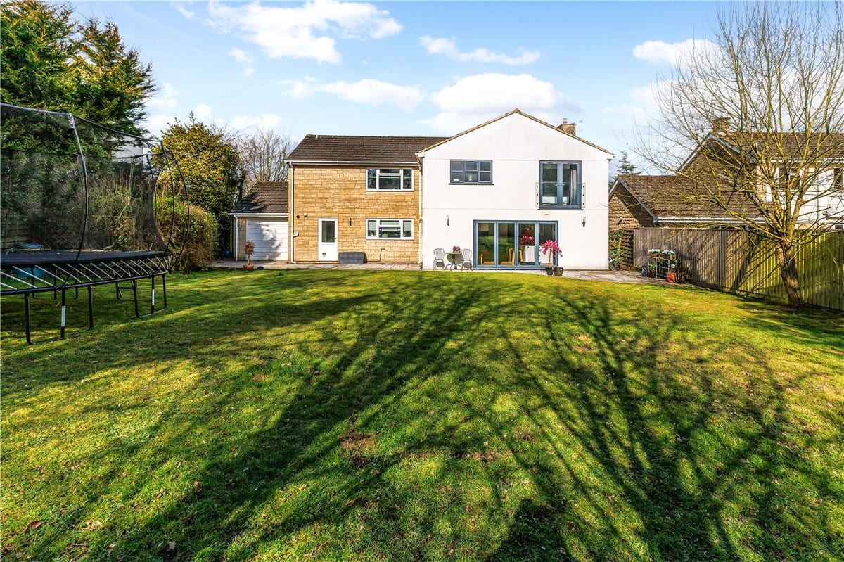 5 bedroom house, Fortunes Field, Broad Hinton SN4 - Sold STC