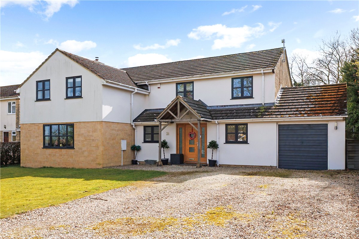 5 bedroom house, Fortunes Field, Broad Hinton SN4 - Sold STC