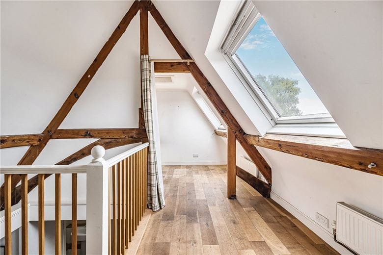 3 bedroom house, Herd Street, Marlborough SN8 - Available