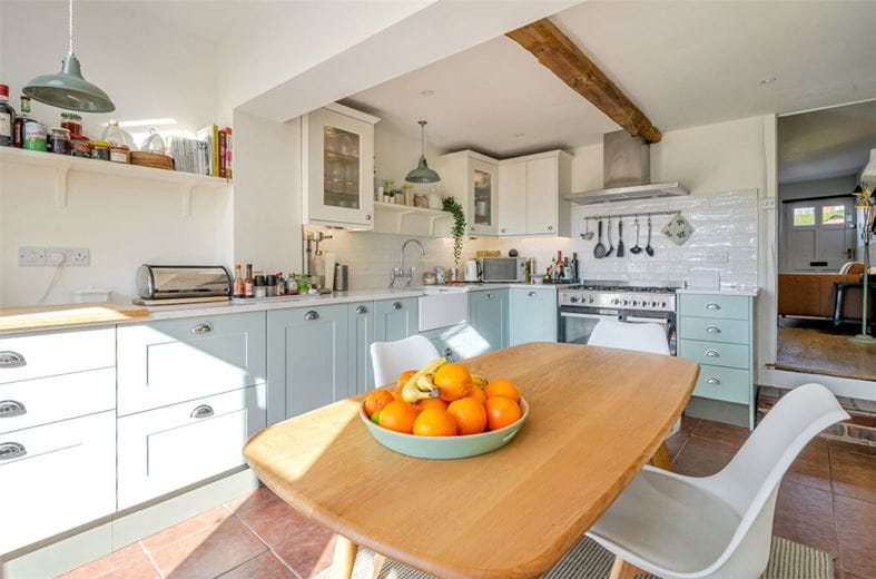 3 bedroom house, The Green, Marlborough SN8 - Available