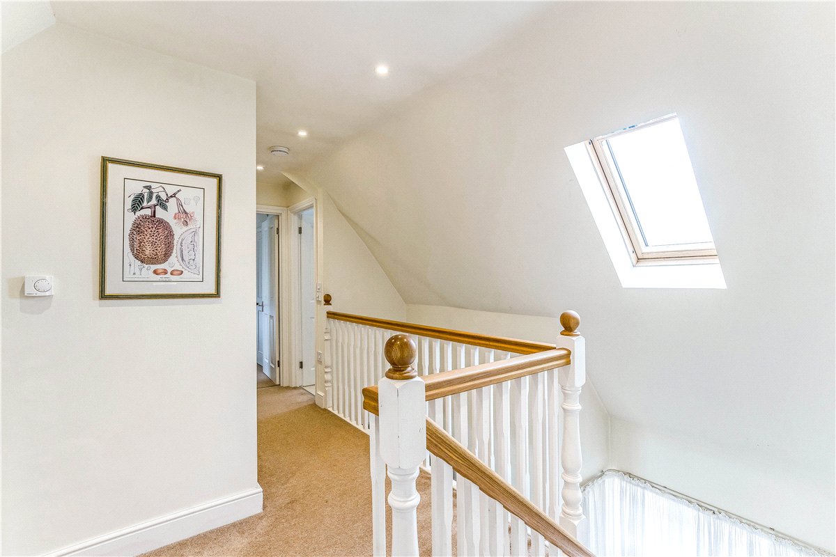 3 bedroom house, Pewsey Road, Upavon SN9 - Available