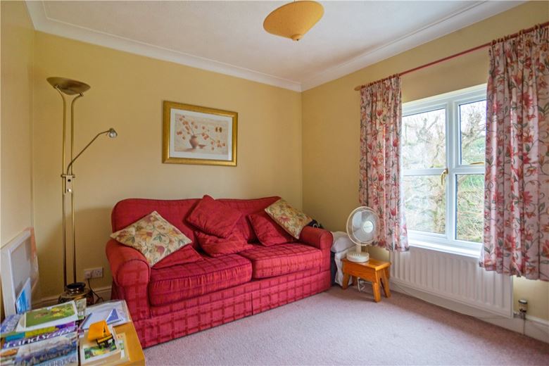 4 bedroom house, King Alfred Close, Pewsey SN9 - Available