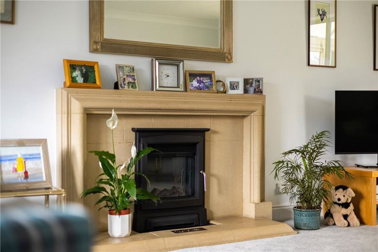 4 bedroom house, King Alfred Close, Pewsey SN9 - Available