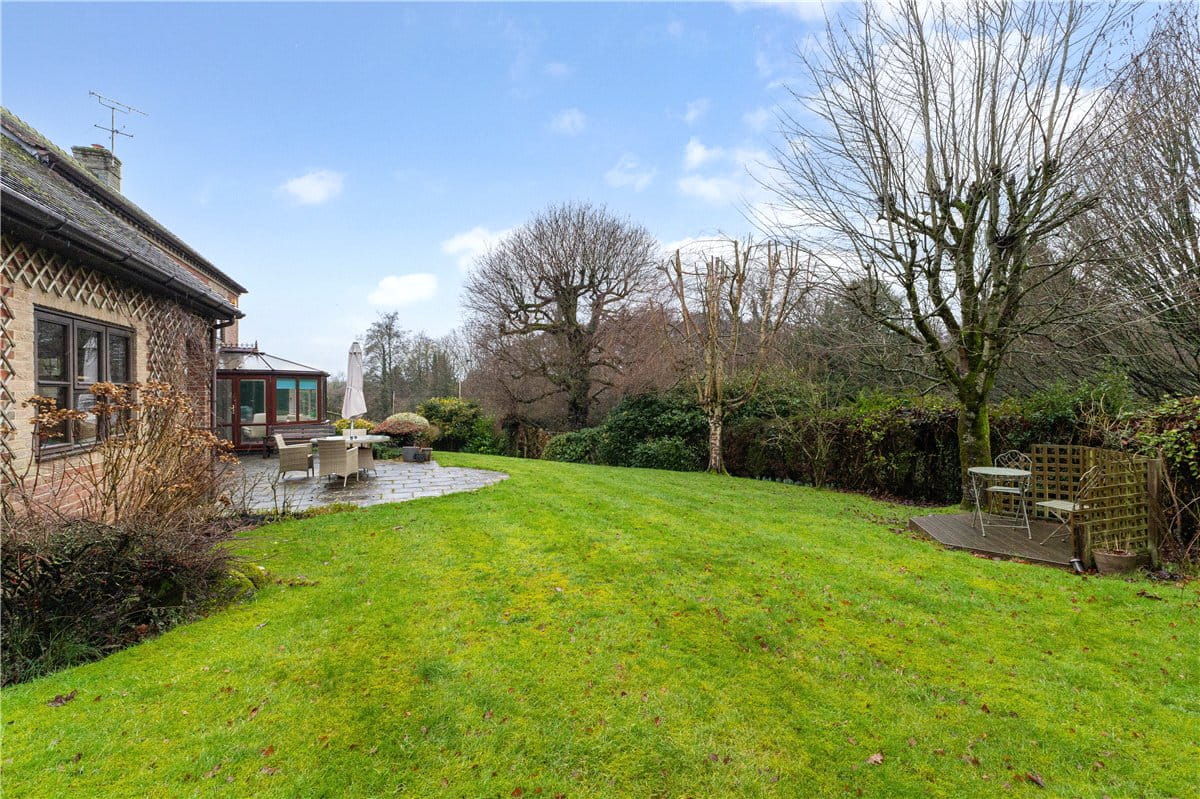 4 bedroom house, King Alfred Close, Pewsey SN9 - Available