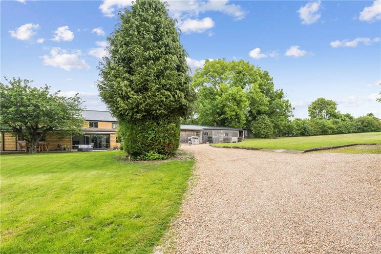 4 bedroom house, West Kennett, Marlborough SN8 - Available