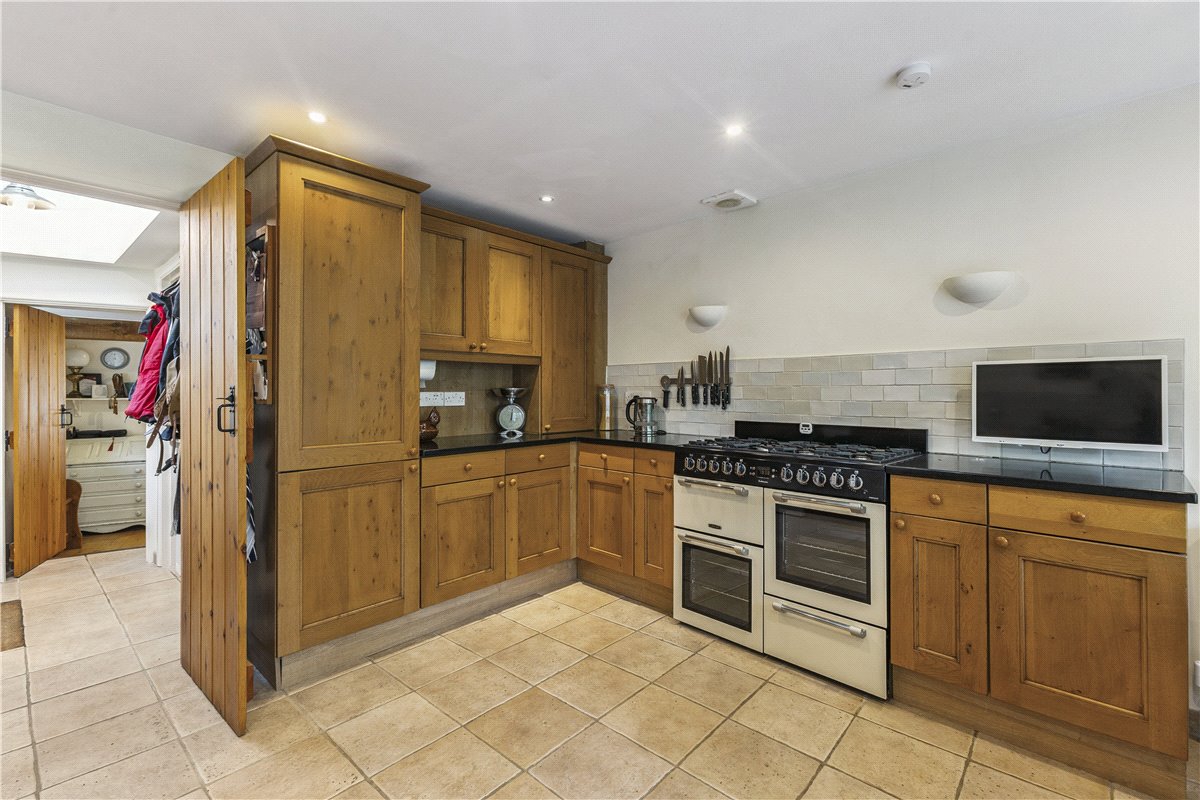 3 bedroom house, Crooked Corner, Aldbourne SN8 - Available