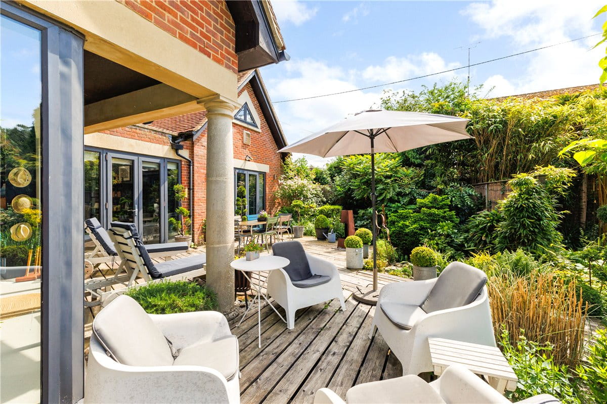 3 bedroom house, Lockeridge, Marlborough SN8 - Available