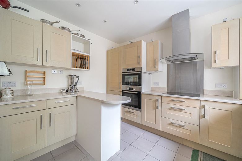 3 bedroom house, Priory Court, Marlborough SN8 - Sold STC