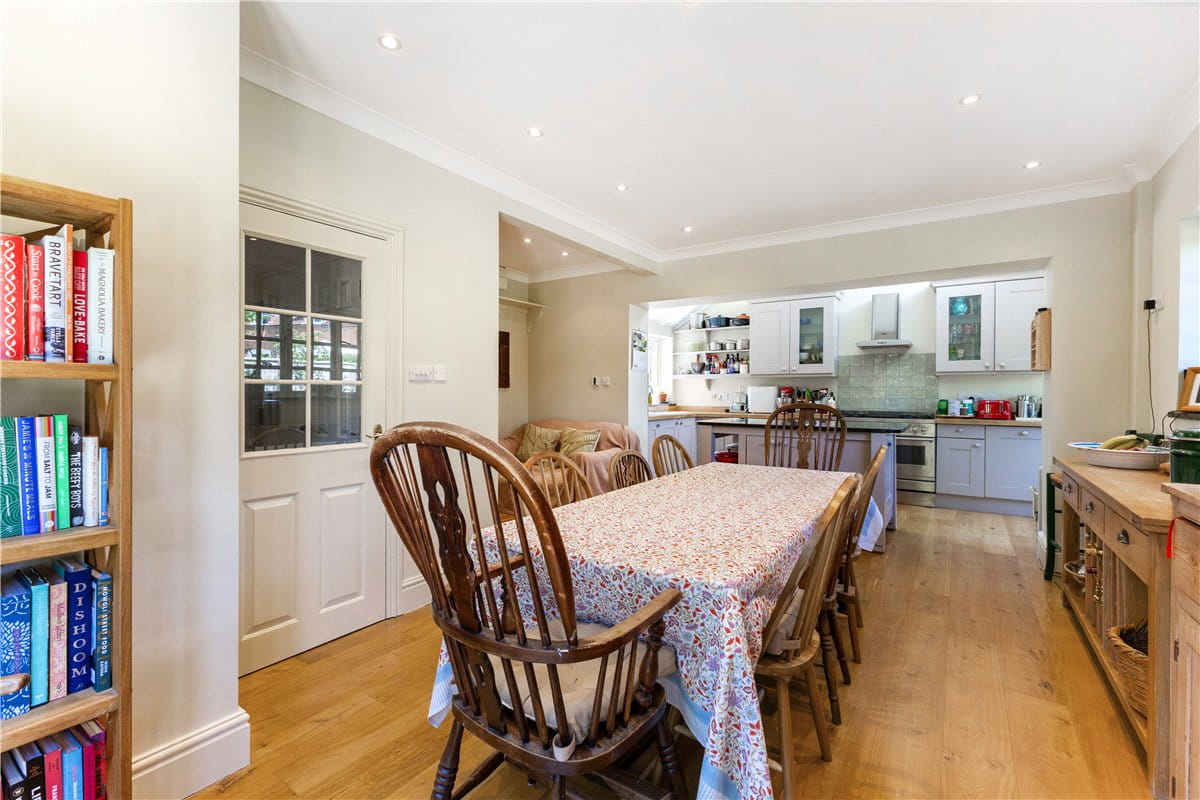 4 bedroom house, Granary Road, Great Bedwyn SN8 - Sold