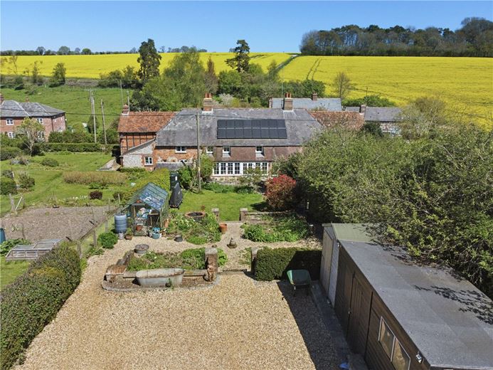 4 bedroom house, Fosbury, Wiltshire SN8 - Available